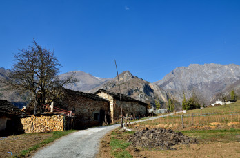 Картинка разное сооружения постройки пьемонт италия