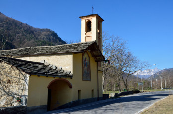 Картинка cartignano la piccola cappella di san firmino nella borgata chiaudieres города католические соборы костелы аббатства италия