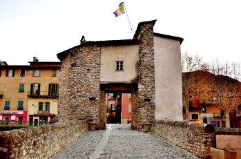 Картинка старый мост соспель города мосты прованс