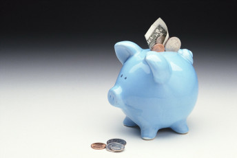 Картинка разное золото купюры монеты свинья деньги копилка