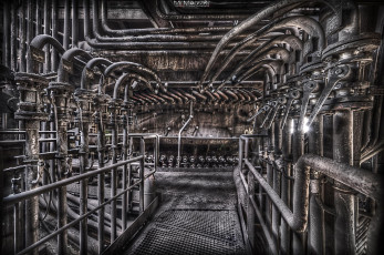 Картинка разное строительные инструменты запчасти механизмы трубы завод