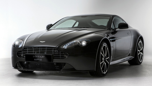 Обои картинки фото aston, martin, v8, vantage, автомобили, элитные, великобритания, ltd