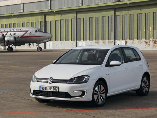 Картинка автомобили volkswagen e-golf typ 5g 2013
