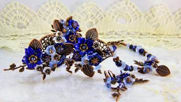 Картинка разное украшения +аксессуары +веера бусы серьги ожерелье бижутерия украшение фон