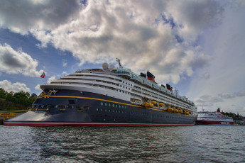 Картинка disney корабли лайнеры лайнер круиз