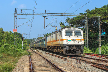 Картинка техника электровозы состав локомотив