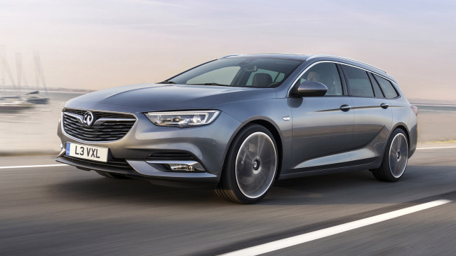 Обои картинки фото vauxhall insignia sports tourer 2018, автомобили, vauxhall, 2018, tourer, sports, insignia