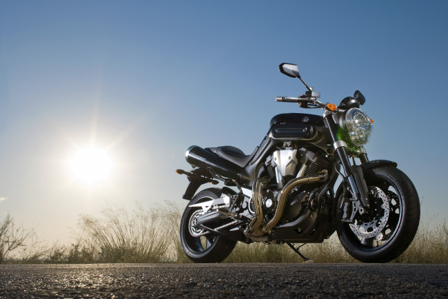 Обои картинки фото мотоциклы, yamaha