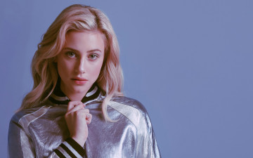 Картинка девушки lili+reinhart портрет