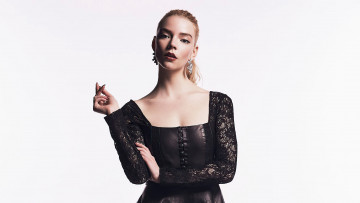 Картинка девушки anya+taylor+joy блондинка платье