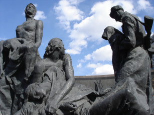 Картинка города памятники скульптуры арт объекты