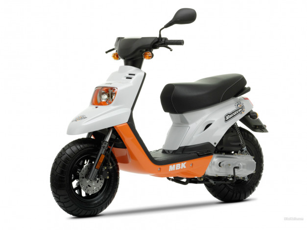 Обои картинки фото мотоциклы, мотороллеры