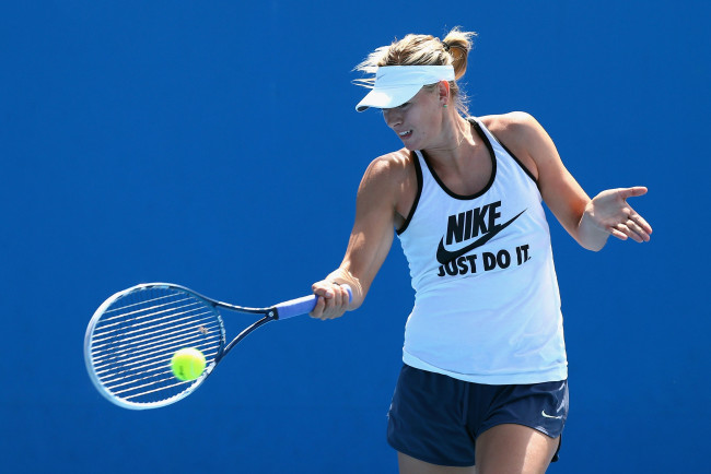 Обои картинки фото мария, шарапова, спорт, теннис, ракетка, корт, мяч, игрок