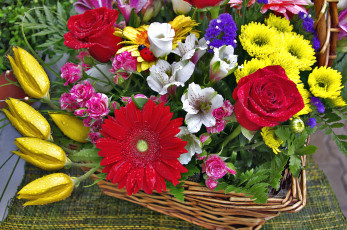 Картинка цветы разные+вместе розы тюльпаны герберы