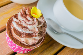 Картинка еда пирожные +кексы +печенье пирожное крем цветок