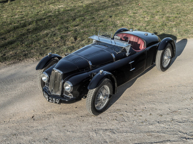 Обои картинки фото автомобили, aston martin, aston