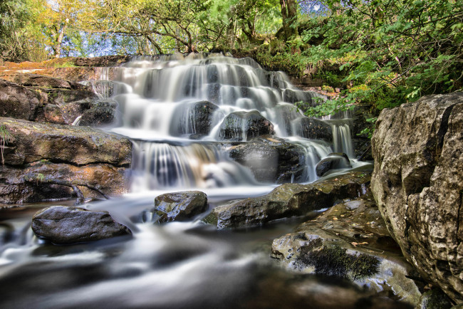 Обои картинки фото природа, водопады, водопад, река, лес