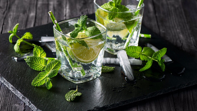 Обои картинки фото еда, напитки,  коктейль, мохито