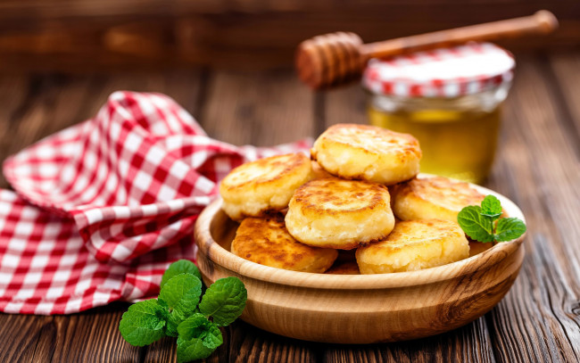 Обои картинки фото еда, сырные изделия, сырники