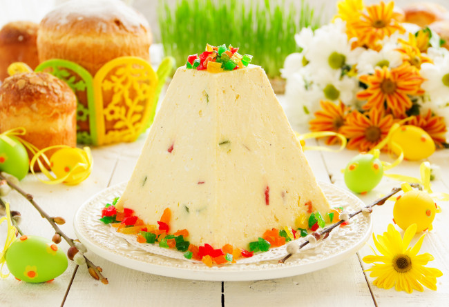 Обои картинки фото праздничные, пасха, творожный, кулич, с, цукатами