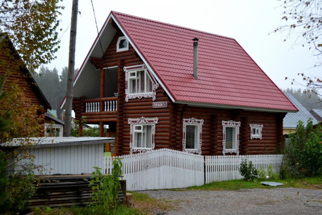 Обои картинки фото города, - здания,  дома, частный, дом, дерево, улица, светлая