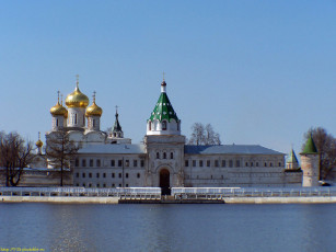 Картинка кострома вид на ипатиевский монастырь города православные церкви монастыри