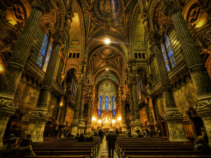 Картинка the grandeur of notre dame интерьер убранство роспись храма