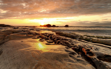 Картинка природа восходы закаты море закат камни