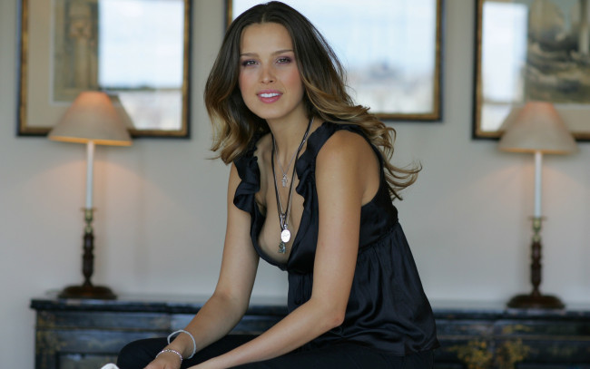 Обои картинки фото Petra Nemcova, девушки, , , декольте