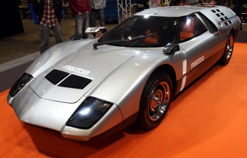 Картинка автомобили выставки уличные фото mazda