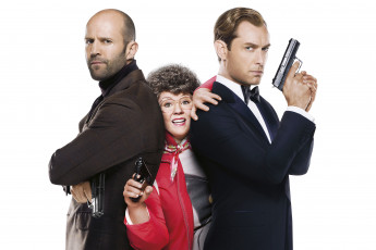 Картинка кино+фильмы spy мелисса маккарти jason statham джейсон стэйтем постер jude law джуд лоу melissa mccarthy шпион боевик пистолет оружие агент белый фон комедия