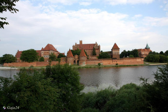 Картинка malbork+castle города замки+польши malbork castle