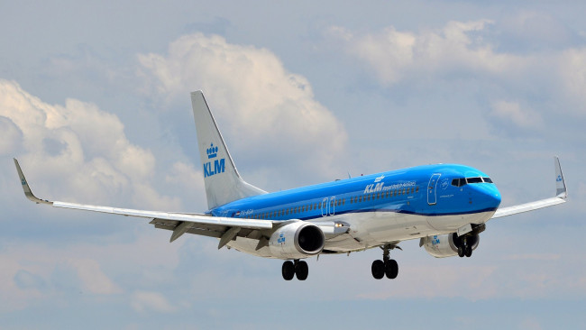 Обои картинки фото boeing 737-8k2, авиация, пассажирские самолёты, авиалайнер