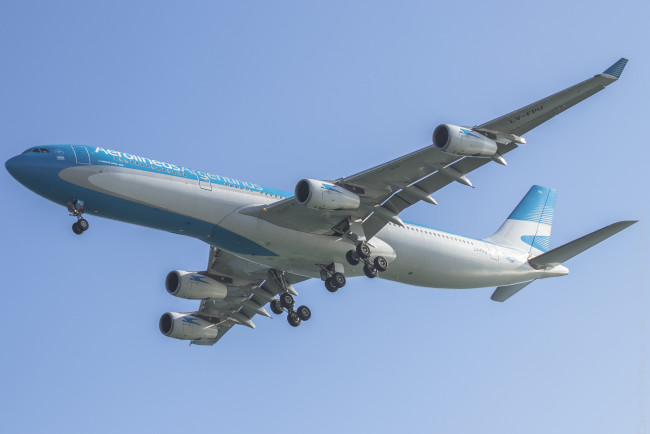 Обои картинки фото airbus a340-313, авиация, пассажирские самолёты, авиалайнер