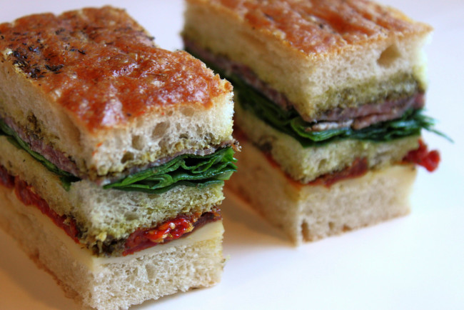 Обои картинки фото еда, бутерброды,  гамбургеры,  канапе, сэндвич