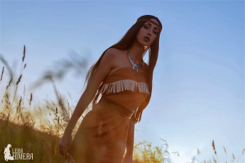 Картинка девушки valery+himera+ lera+himera образ костюм пакахонтас трава