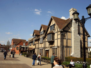 Картинка города улицы площади набережные