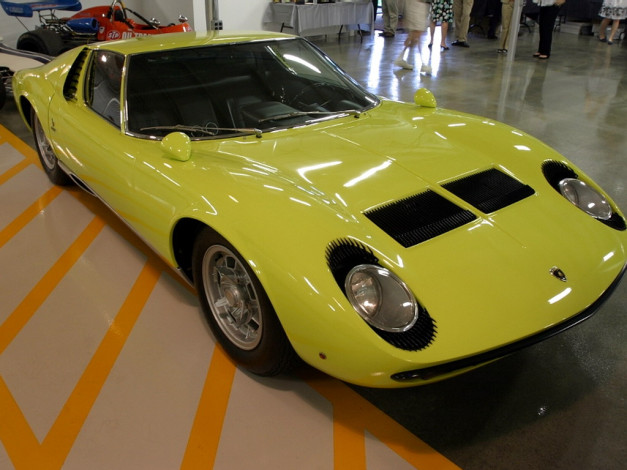 Обои картинки фото lamborghini, miura, p400, автомобили, выставки, уличные, фото