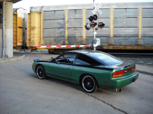 Картинка автомобили nissan datsun