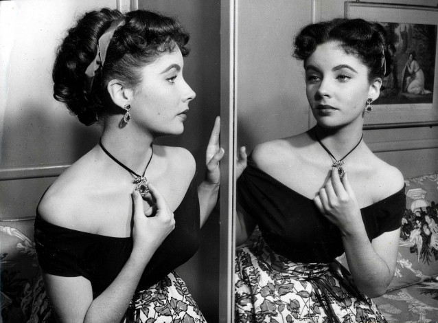Обои картинки фото Elizabeth Taylor, девушки, актриса
