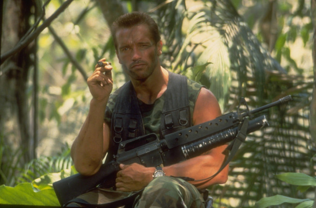 Обои картинки фото predator, кино, фильмы, arnold, schwarzenegger, хищник, ??????? ????????????, ??????, ???????, ??????????