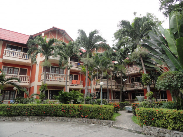 Обои картинки фото таиланд, Чонбури, города, здания, дома, курорт, парк