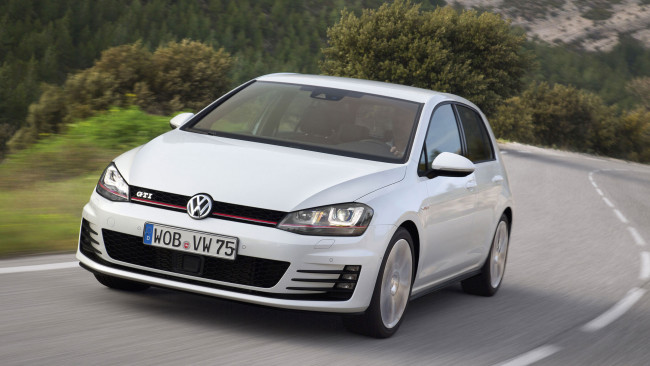 Обои картинки фото автомобили, volkswagen, golf, gti, car
