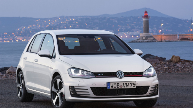 Обои картинки фото автомобили, volkswagen, golf, gti, car
