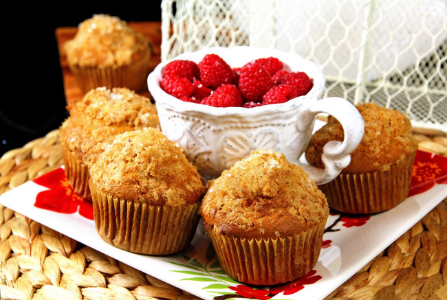 Обои картинки фото еда, пирожные, кексы, печенье, малина