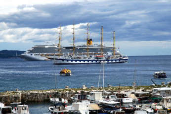 Картинка корабли разные+вместе парусник лайнер