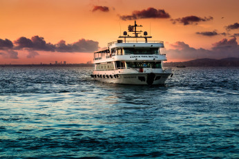 Картинка корабли теплоходы прогулка