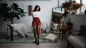 Картинка девушки -+брюнетки +шатенки красивая девушка