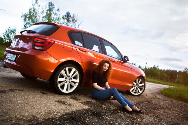 Обои картинки фото автомобили, -авто с девушками, bmw, 1, series