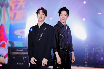 Картинка разное знаменитости ван ибо сяо чжань сцена